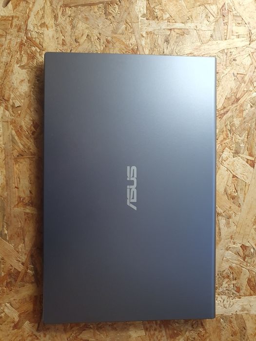 ASUS X515EA FHD i5-1135G7 Intel Iris Xe 8gb 512gb ssd W11