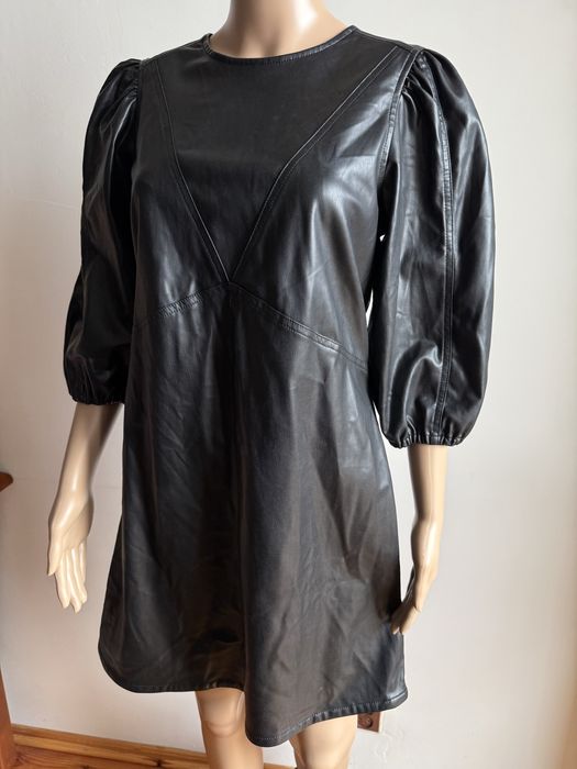 Sukienka a’la skórzana czarna h&m L