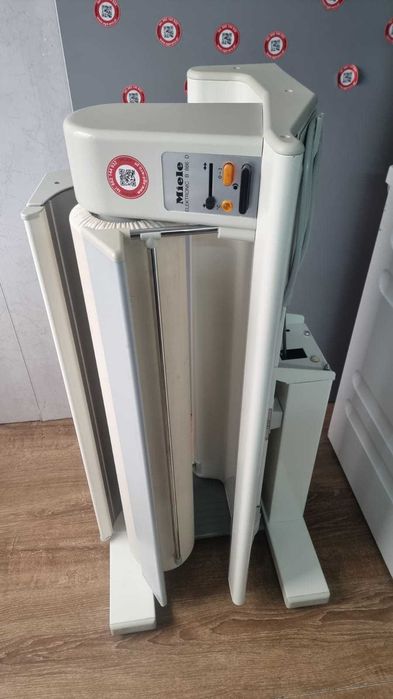 Magiel, maglownica Miele B 866 D z funkcją pary,szer83cm,łatwa obsługa
