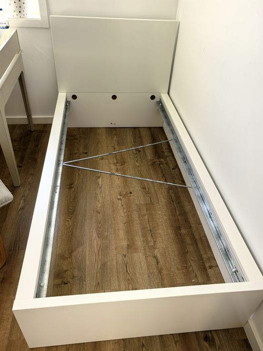 Estrutura de cama MALM IKEA - NOVA
