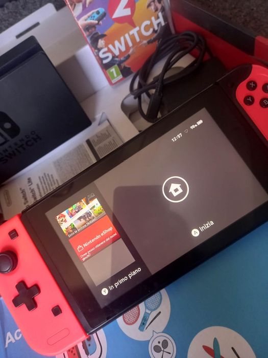 Nintendo Switch V1 completo na caixa com jogo e acessórios