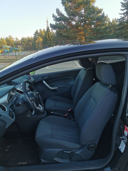 Ford fiesta 1.4 benzyna 2009 Titanium