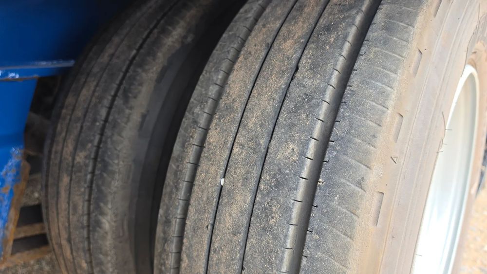Schwarzmuller Zł Netto Przyczepa Niskopodwoziowa 8.30M