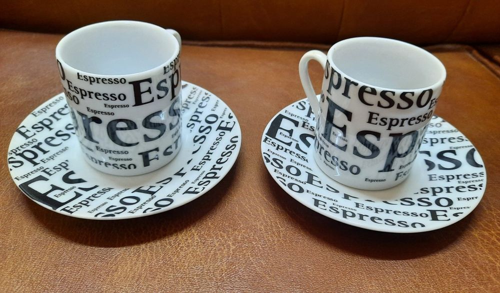 Chávenas café e açucareiro