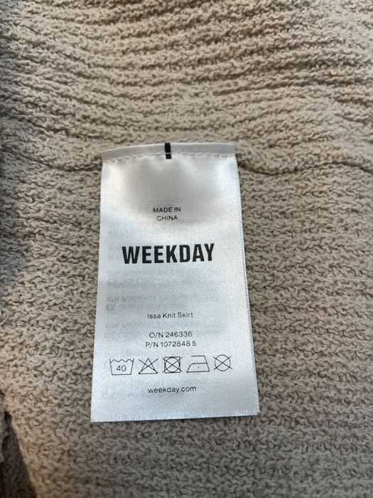 Damska spódnica Weekday