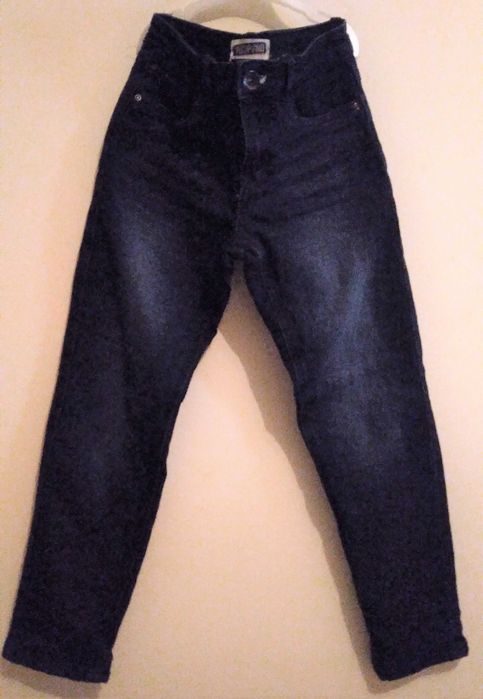 Conjunto casaco malha e 2 calças