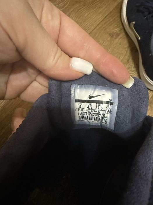 Жіночі кеди nike