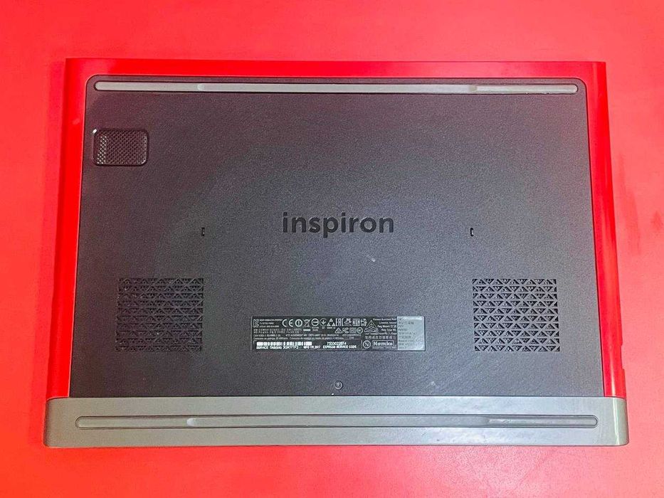 Dell Inspiron 15 7567 Gaming  / GTX 1050 4GB  / Core i5-7300HQ / 1TB SSD / 15.6" FHD IPS