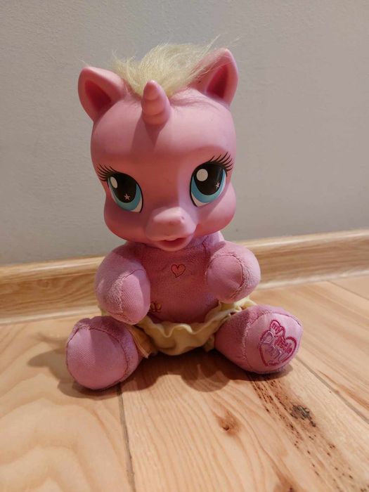 Konik my lite pony  z wyposażeniem