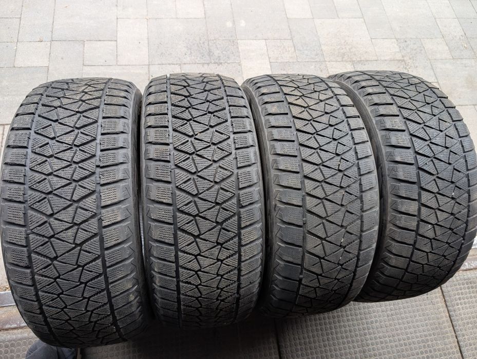 Зимняя резина 255/55 R18 Bridgestone Blizzak