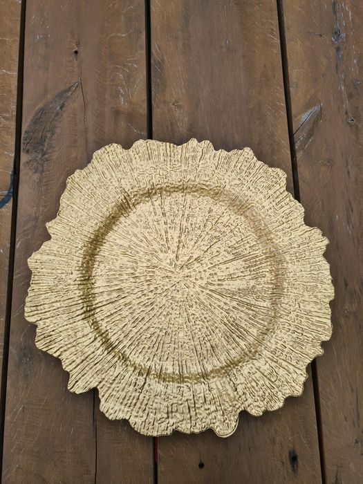 Podtalerze złote liście