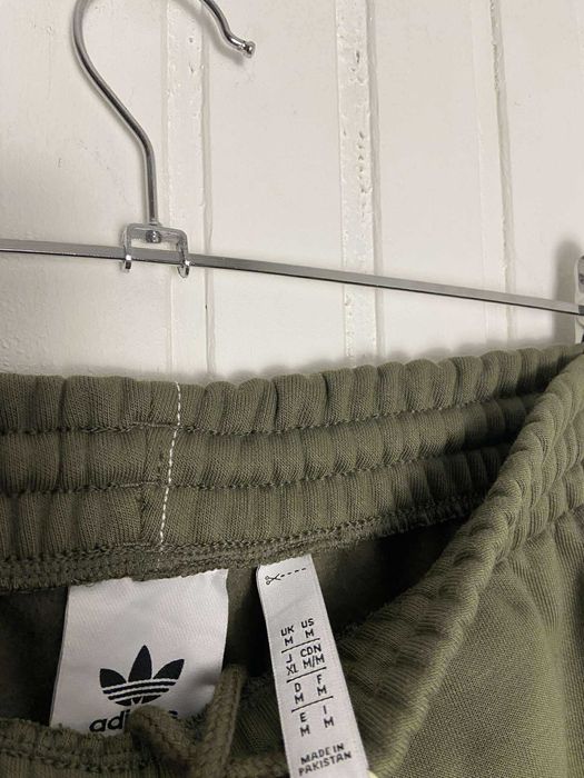 Dresy joggers męskie adidas zielone bawełniane org M