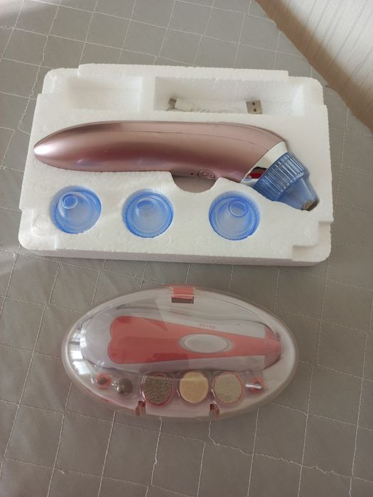 Вакуумний очищувач пор+подарунок набір для манікюру