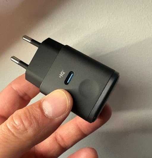 Carregador Rápido ANKER Nano 45W com Ecrã Inteligente (NOVO) - iPhone/iPad, Samsung, Pixel