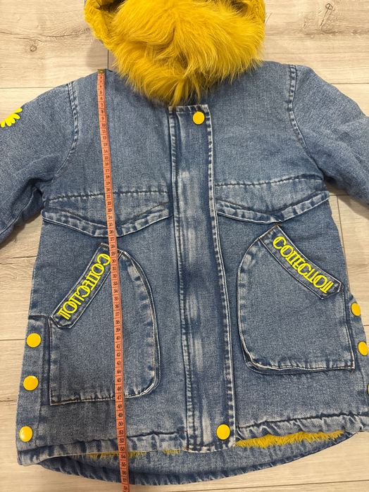 Зимова куртка на дівчинку зріст 134-140 см.