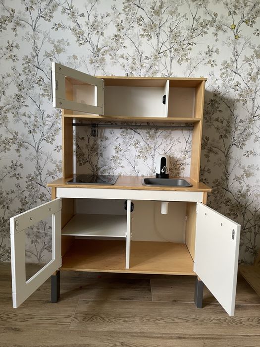Дитяча кухня ikea duktig