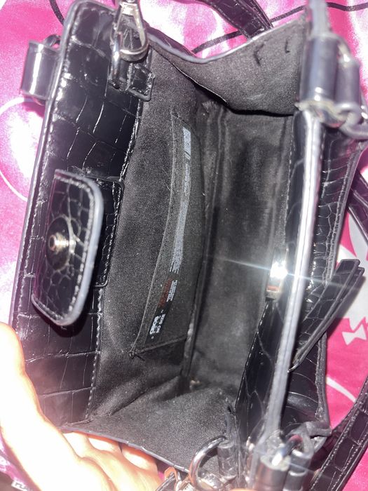 Asos , чорна маленька сумка через плече