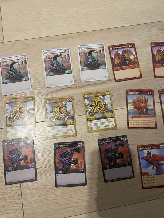 Karty Bakugan 34 karty
