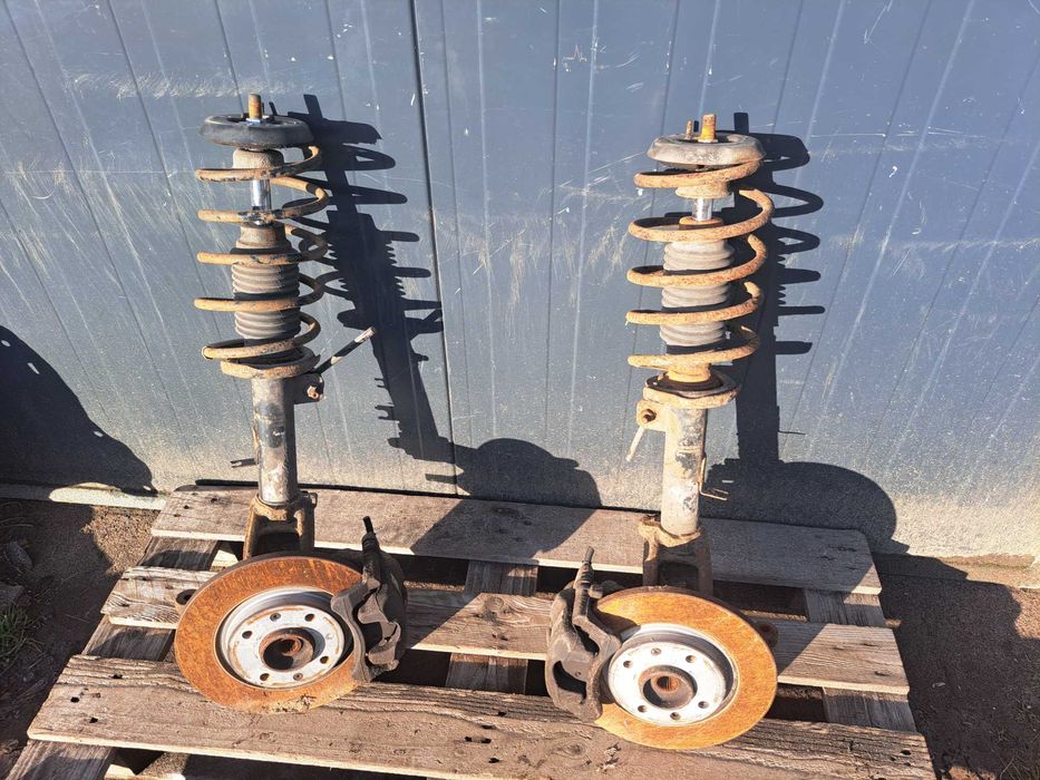 Kolumna McPhersona PRAWA/LEWA kompletna Citroen C3 1.4HDi