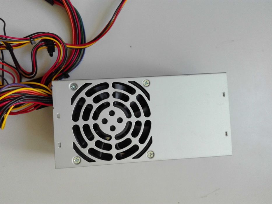 Блок живлення Chieftec GPF-250P