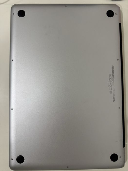 Macbook pro 15” i7