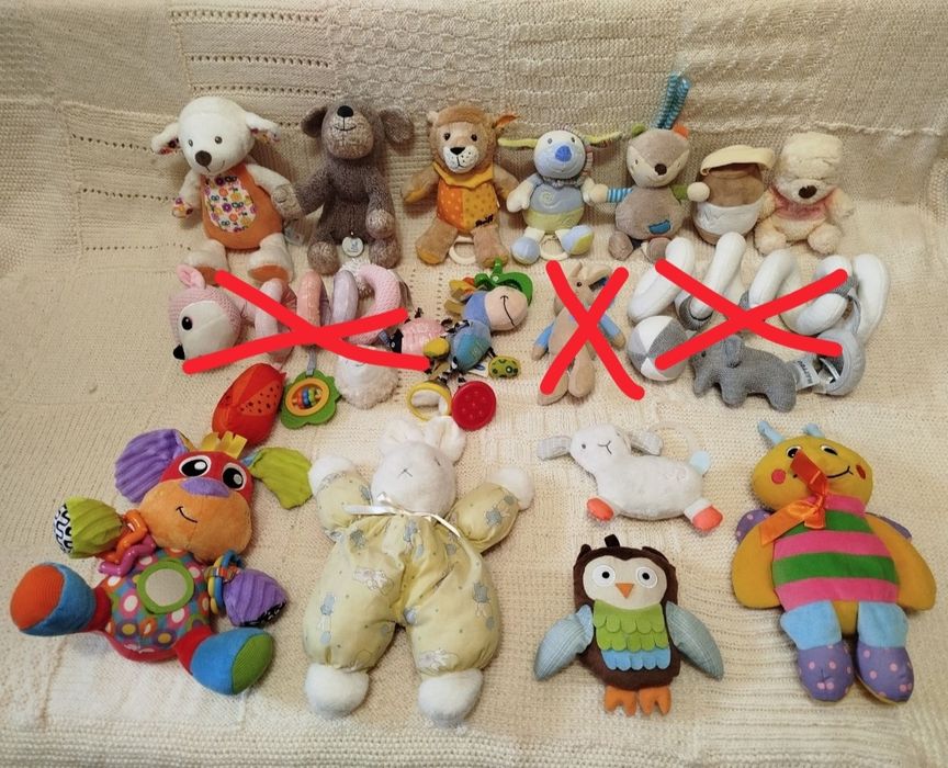 Підвіски на коляску, мобілі,змійки  та м'які іграшки