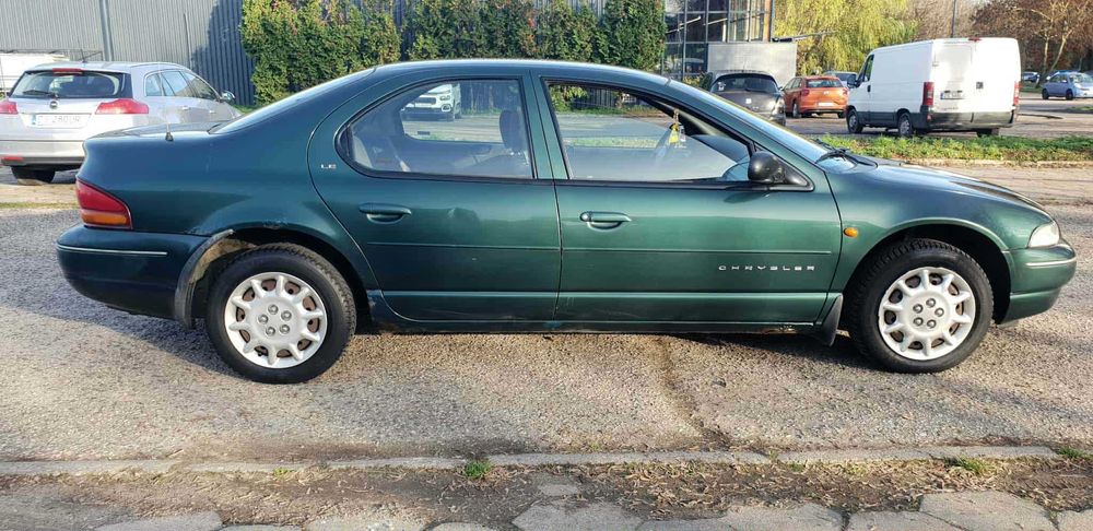 Chrysler Stratus 2.0 E