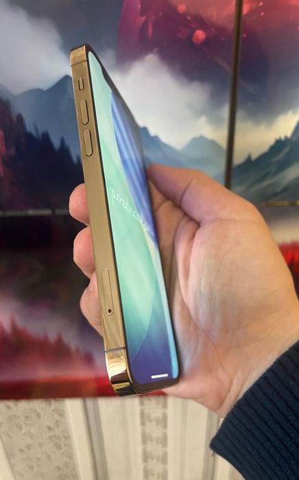 Продам iphone 12pro 128