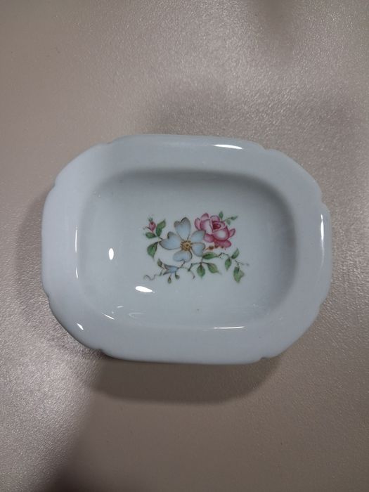 Guarda jóias em Porcelana Vista Alegre