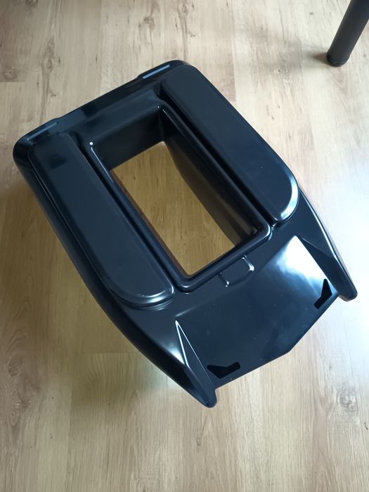 Kadłub łódka zanętowa. ALPHA ONE