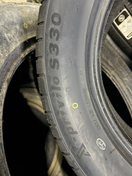 R20 255/55 Tracmax Privilo S330