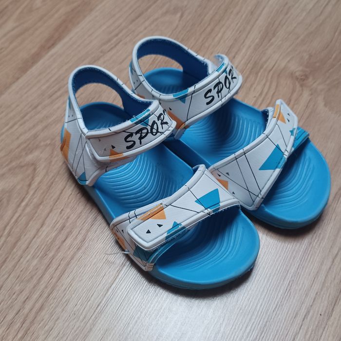 Sandały piankowe basenowe dziecięce r. 28