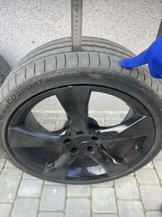 Шини з дисками  r19