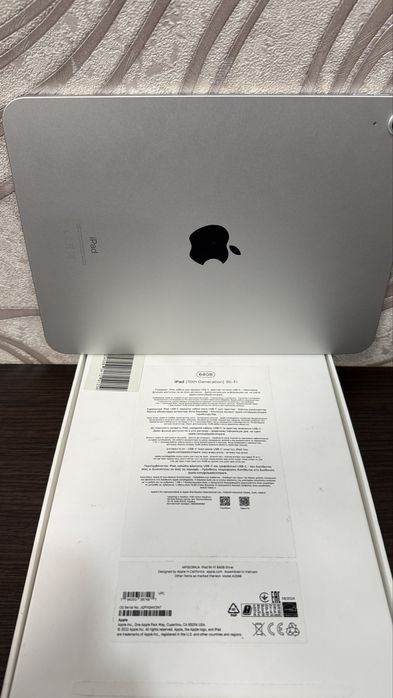Продам Ipad 10  64 гб Wi Fi silver