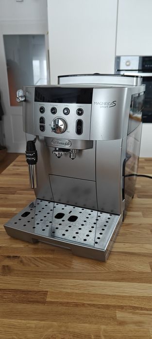 Ekspres do kawy Delonghi