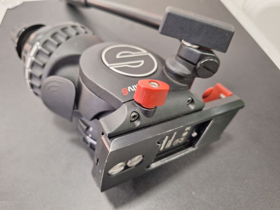 Cabeça tripé Sachtler aktiv8