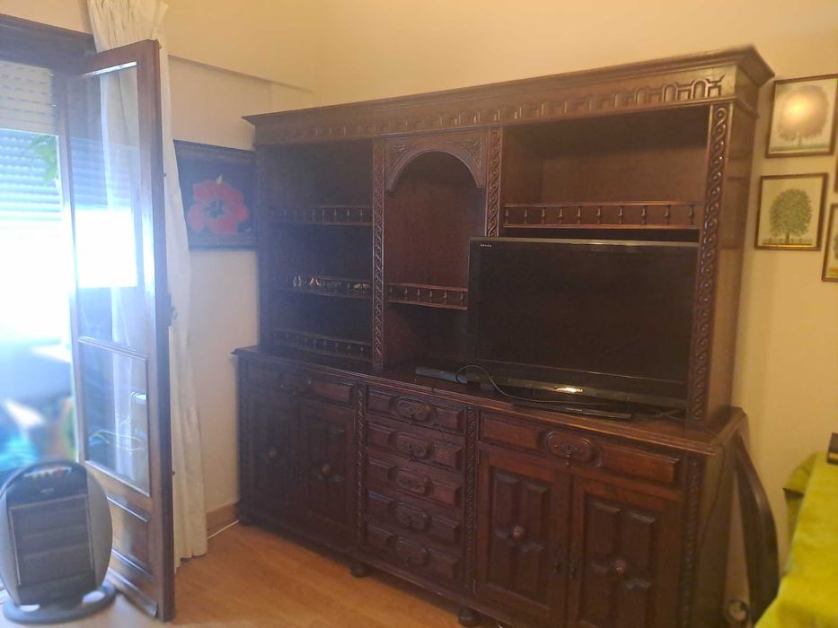 Movel de sala de mogno