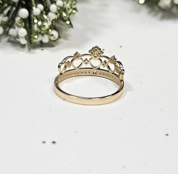 REZERWACJA Złoty pierścionek korona rozmiar 15 p.585/1,78g