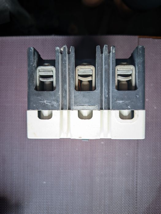 Автоматичний вимикач Westinghouse FDB14K 3P 50A