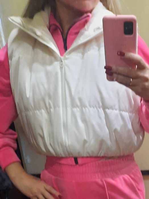 Женская укороченная жилетка