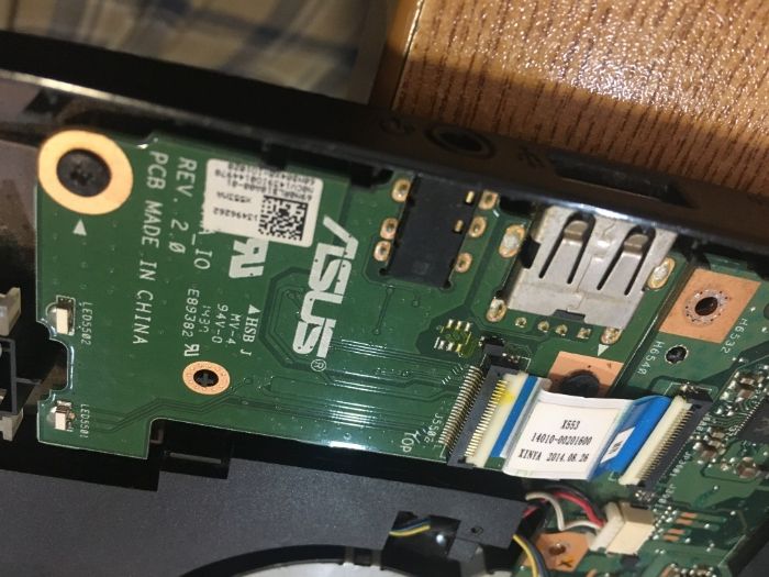 Peças para Portátil ASUS F553MA - ecrã-bat-dissipador-wifi-etc