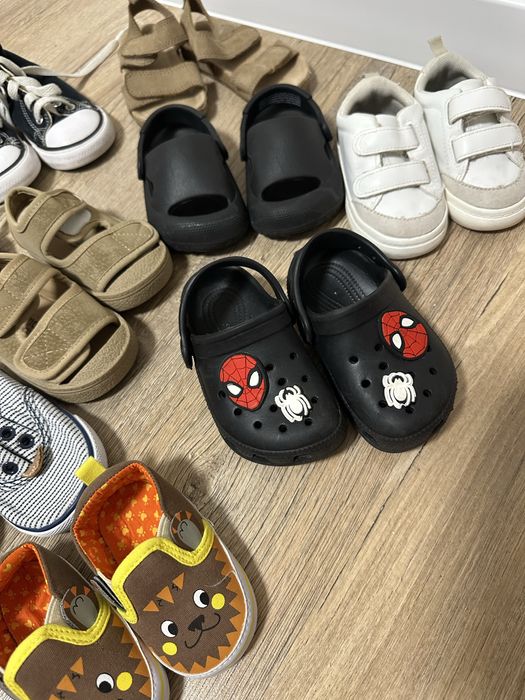 Взуття для хлопчика H&M , Waikiki , nike , adidas , крокси , converse