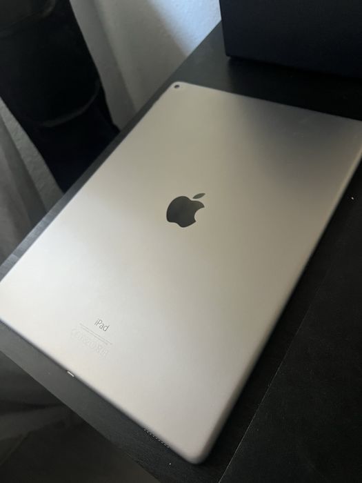 iPad Pro 12,9” 1.ª Geração 128GB Cinza Espacial