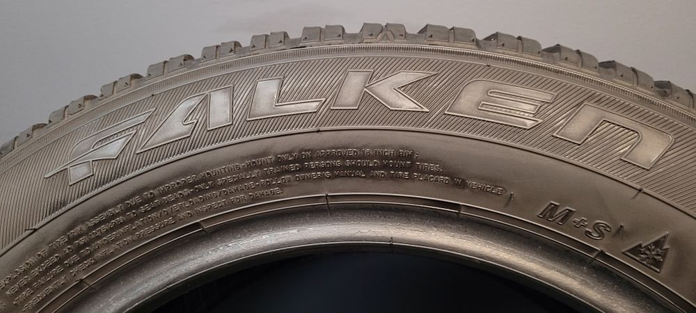 Шини 215/55 R16 FALKEN Eurowinter резина Зима колеса гума з Німеччини