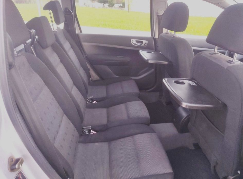Peugeot 307 2.0 HDI (110 cv) – 7 Lugares – 2002