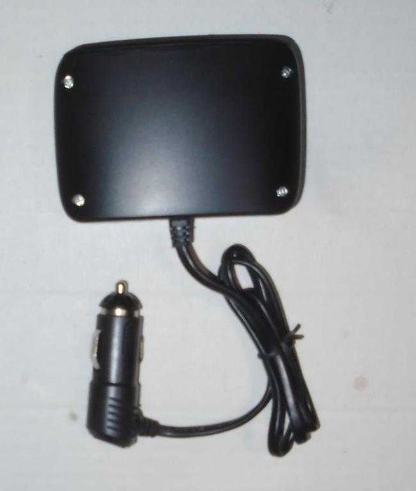 Ficha isqueiro tripla 12V. (120W) com 2 fichas USB 5V/1Amp. NOVO