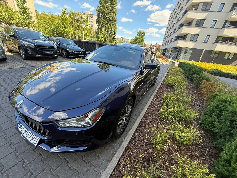 Maserati Ghilbi SQ4 430KM