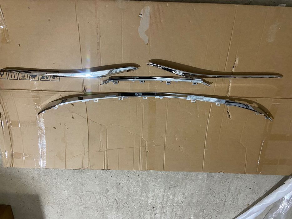 Toyota Venza Комплект хромов 2021-2024