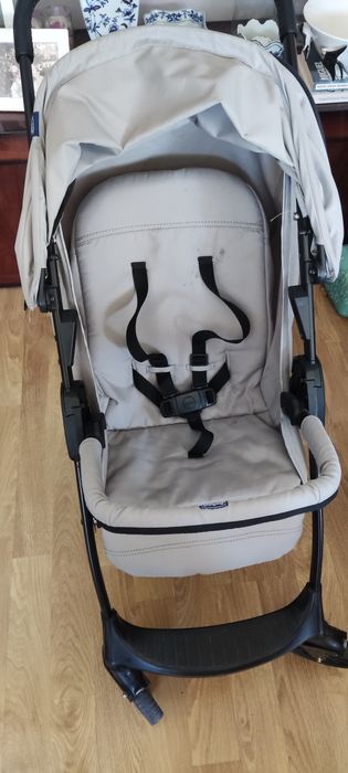 Carrinho bebé Chico