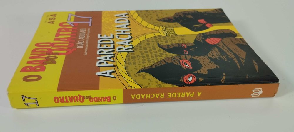 O Bando dos Quatro - A Parede Rachada